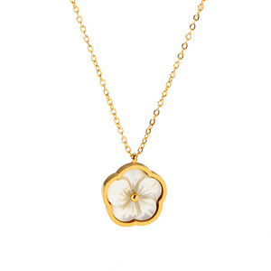 Juego de Joyería de Acero Inoxidable con Baño de Oro PVD y Flor de Madreperla para Mujer, Collar, <span class=keywords><strong>Pendientes</strong></span> y Pulsera para Uso Diario, Set de Regalo Opcional - Product Image 3