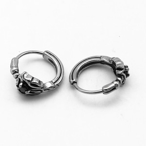 Pendientes Huggie de acero y titanio yunnique con forma de espada y piedra negra, joyería de moda para mujer - Product Image 2