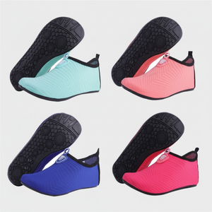 Opportunity Factory ofrece a toda la familia zapatos acuáticos de bajo precio para actividades acuáticas - Product Image 1