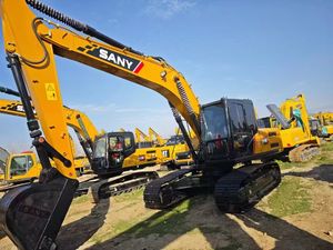 รถขุด Sany รุ่น SY215C สภาพดี รถขุดขนาดกลาง Sany 215 สำหรับขาย - Product Image 3
