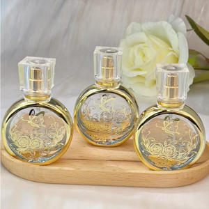 Botella de Perfume de Vidrio de Lujo de 25 ml con Estampado Dorado, Botella Atomizadora de Fragancia Recargable de Alta Gama con Cuello de Rosca - Product Image 5