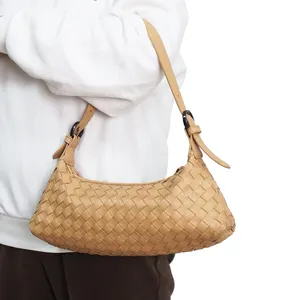 Borse e borse da donna di design alla moda borsa a tracolla Casual Versatile tessuto a mano borse sotto le ascelle da donna