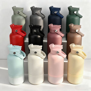 Bouteille d'eau 3 en 1 brevetée de 32oz avec double paroi en acier inoxydable pour chien avec 2 bols Mangeoire pour animaux de compagnie pour les voyages en plein air avec logo personnalisé - Product Image 3