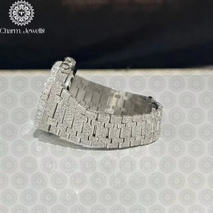 Montre en acier inoxydable de qualité supérieure avec diamant moissanite et mouvement de précision pour un usage tendance, disponible au prix d'exportation - Product Image 5