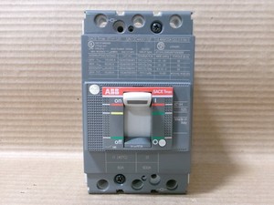 Disjoncteur Tmax XT1H 125 3 pôles 60 600v pour PLC - Product Image 1