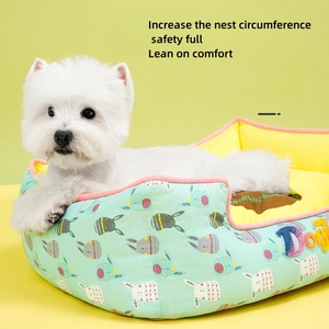 Vente en gros de canapé de haute qualité pour animaux de compagnie jolie impression lit carré imperméable pour <span class=keywords><strong>chien</strong></span> coussin de lit chaud et doux pour animaux de compagnie pour petits chiens et chats - Product Image 2