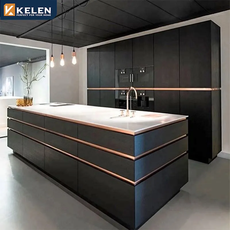 Kelen2024高級モダンモジュラーキッチンデザイン木製家具PVCドアパネル経済的な木製壁卸売キッチンキャビネット