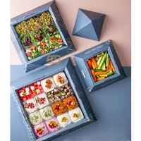 Benutzer definierte Restaurant zum Mitnehmen Pyramide geformte Lebensmittel Box Brunch Kuchen teilen Dessert Verpackung Platte Box Pyramide Catering Box zu gehen