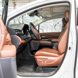 <span class=keywords><strong>Toyota</strong></span> Sienna 2.5L HEV Edición de Lujo con Motor Doble, Kilometraje Cero, 2027 - Product Image 5
