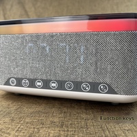 Haut-parleur multifonctionnel S300 haut de gamme avec chargement sans fil, bruit blanc, éclairage ambiant LED et lecture de carte TF pour usage quotidien