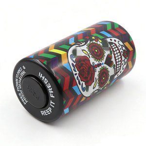 Pot de rangement en plastique coloré en forme de crâne de sucre avec couvercle hermétique à bouton-poussoir, conteneur anti-odeur pour herbes et tabac, idéal pour les festivals - Product Image 4