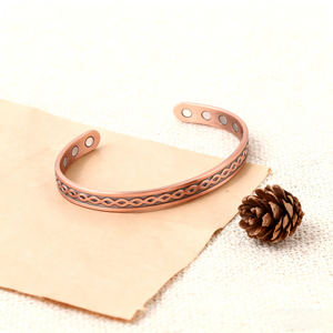 Joyería biomagnética, venta al por mayor, 99.99% cobre puro, chapado en cobre, artritis magnética, brazalete geométrico Unisex personalizado - Product Image 2