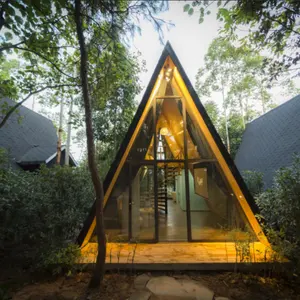 Vente chaude de luxe Quacent Sips a-frame Villa basse thermo-isolée modulaire maison préfabriquée petite maison triangulaire pour appartement préf