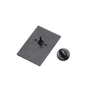 Pin de Solapa de Metal con Diseño de Carta del <span class=keywords><strong>Tarot</strong></span>, Pin de Esmalte con Diseño de Película de Amantes, Fabricante Profesional de Artesanías Metálicas - Product Image 3