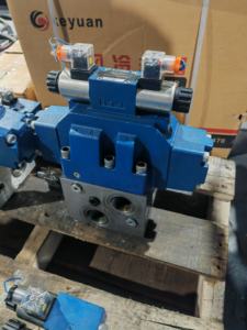 Katup Kontrol Arah Hidrolik 700 bar 4 Jalur 3 Posisi Katup Solenoid dengan Aliran 5 Gpm Port 1/2 inci Garansi 1 Tahun - Product Image 2