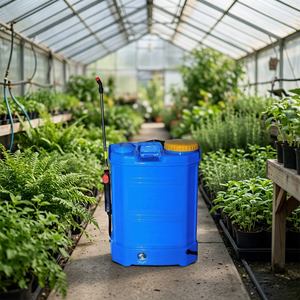Pulvérisateur de jardin électrique portatif en plastique, capacité 12L, buse réglable, durable, facile à utiliser pour l'arrosage des plantes et le jardinage - Product Image 3