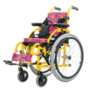 Carrozzina sportiva manuale leggera con sistema di frenatura nocche per bambini dai sette ai quattordici anni - Product Image 1