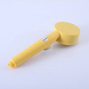 Pomme <span class=keywords><strong>de</strong></span> <span class=keywords><strong>douche</strong></span> à main élégante à cinq réglages, pressurisée, écologique, chromée, fonction d'arrêt d'eau à un bouton pour salle <span class=keywords><strong>de</strong></span> bain - Product Image 2