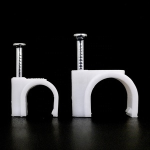 คลิปหนีบสายไฟคอนกรีตแบบมีตะปูแข็ง คลิปหนีบสายไฟพลาสติก - Product Image 1