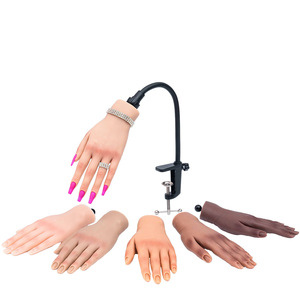Main d'entraînement souple en silicone pour la pratique des ongles avec support – Outil de présentation flexible pour salon de manucure et nail art - Product Image 1