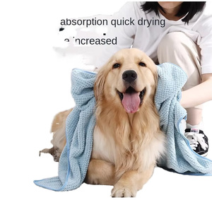 Super Absorberende Polyester Hond Badhanddoek Huisdier-Specifieke Badjas Voor Kat En Hond Verzorgen En Schoonmaken Comfortabele Katoenen Doek - Product Image 1
