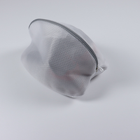Sac à linge en maille durable pliable et léger personnalisable avec fermeture à glissière réutilisable pour nettoyer les baskets chaussures de course chaussettes salle de bain