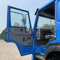 Offre Spéciale Sinotruk Howo 6x4 10 pneus camion à benne basculante d'occasion RHD bon état de Chine camions à benne basculante à vendre