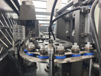 Machine de soufflage automatique à 6 cavités 7500BPH pour bouteilles d'eau en PET, PLC et moteur, cylindre rotatif AirTac
