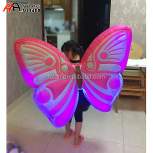 ปีกผีเสื้อเทียมเป่าลมพร้อมไฟ LED สำหรับแสดงบนเวที - Product Image 1