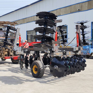 Herse à disques hydraulique à 28 disques pour tracteur agricole Travail du sol et préparation des terres efficaces pour l'agriculture - Product Image 4