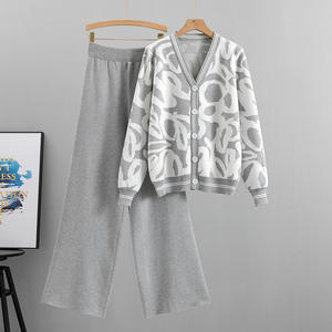 Primavera autunno <span class=keywords><strong>Cardigan</strong></span> lavorato a <span class=keywords><strong>maglia</strong></span> Casual con stampa leopardata <span class=keywords><strong>Cardigan</strong></span> <span class=keywords><strong>e</strong></span> pantaloni lavorati a <span class=keywords><strong>maglia</strong></span> <span class=keywords><strong>Set</strong></span> due pezzi lavorato a <span class=keywords><strong>maglia</strong></span> da donna - Product Image 4