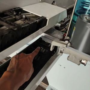 Robot Cartesiano de Servicio Pesado con Carrera de 6.5m, Carga Útil de 60kg, Motor de Muñeca y Engranaje de 1kW/380V para Moldeo por Inyección de 4000T - Product Image 3