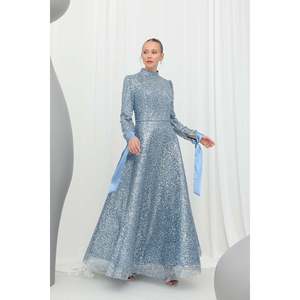 Vestido de noche largo de mujer Puane, color índigo, con textura brillante, manga larga y detalle de cinturón, para eventos formales y ocasiones especiales. - Product Image 4