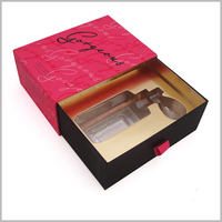 Boîtes de cadeaux de parfum cosmétique de mariage élégantes et luxueuses, laminage mat, revêtement UV, doublure en éponge, ruban à nouer, gravure personnalisée