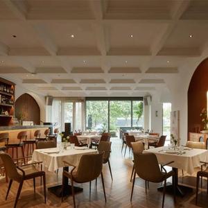 Nội thất nhà hàng phong cách cổ điển, thiết kế tùy chỉnh, bán đồ gỗ, trưng bày đồ ăn, kệ trưng bày, bàn, quầy - Product Image 4