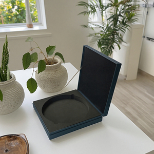 Cao Cấp Biểu Tượng Tùy Chỉnh Sang Trọng Ví Gấp Từ Bao Bì Hộp Có Thể Gập Lại Ráp Cao Cấp Giấy Với Miếng Bọt Biển Lót - Product Image 1