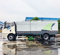 Camion balayeuse routière direct usine avec balais latéraux doubles, lavage humide, aspiration et aspiration par aspiration, véhicule de nettoyage et de balayage personnalisable