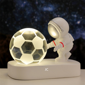 Alimenté par USB atmosphère de vacances <span class=keywords><strong>romantique</strong></span> enfants enfants jouets cadeaux 3D Jupiter terre système solaire lune boule de cristal Led veilleuse - Product Image 3