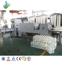 Machine automatique 3 en 1 pour le soufflage, le rinçage, le remplissage, le bouchage, l'étiquetage et l'emballage de bouteilles en plastique PET de 3L, 5L, 8L et 10L pour l'eau potable