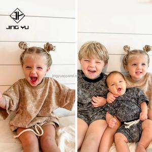 Conjunto de Verano de 2 Piezas para Niños, Camiseta de Manga Corta Extra Grande con Logotipo de Marca Personalizada de Alta Calidad y Pantalones Cortos de Ciclismo - Product Image 6