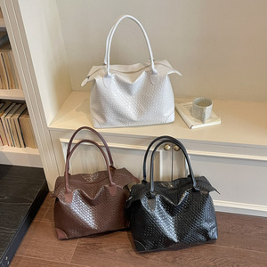 IStapromo Gifts Factory Wholesale Woven PU Leather Professional Solid Color Tote Bag Fashionable Versatile Shoulder Bag Women - Product Image 4