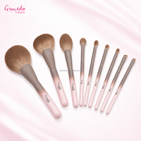 Ensemble de 9 pinceaux de maquillage professionnels rose dégradé à marque privée, avec logo personnalisé, poils en nylon de qualité supérieure, idéal pour les voyages