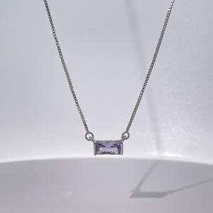 Collar con Colgante de Piedra Preciosa de Corte Baguette en Tono Plateado de Tianyu Gems para Mujer, Joyería de Cadena Delicada Moderna y Minimalista - Product Image 1