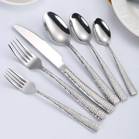 Ensemble de couverts vintage de haute qualité en acier inoxydable 304, comprenant une fourchette, un couteau et une cuillère, pour un usage domestique ou pour les mariages