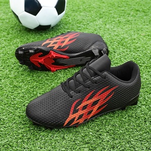 <span class=keywords><strong>Scarpe</strong></span> <span class=keywords><strong>da</strong></span> <span class=keywords><strong>calcio</strong></span> Anti-scivoloso e resistente <span class=keywords><strong>da</strong></span> <span class=keywords><strong>calcio</strong></span> <span class=keywords><strong>per</strong></span> bambini di alta qualità - Product Image 4