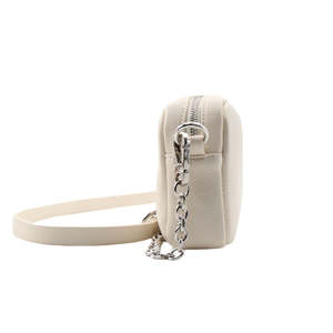 Sac à bandoulière carré en cuir PU tendance pour femmes de haute qualité, sac à main - Product Image 5