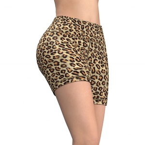 Ensemble de shorts de sport épais à taille haute pour femmes, shorts de compression personnalisés pour femmes, shorts de BJJ MMA - Product Image 5