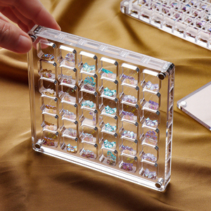 Boîte de rangement en acrylique transparent à 16 compartiments pour perles et pierres précieuses, avec couvercle magnétique, vente en gros - Product Image 2
