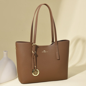 Bolsos cruzados de diseño de moda, bolsos de hombro de cuero PU de alta calidad, bolsos de mano casuales de lujo para mujer - Product Image 1