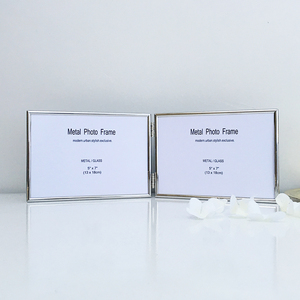2019 Phong Cách Mới Chất Lượng Cao Thanh Lịch Khí Quyển Trong Suốt Hai Mặt Kính Mạ Bạc Khung Ảnh Kim Loại - Product Image 2